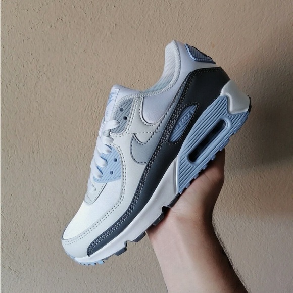 Nike “Blissful Blue” Air Max 90 - Picture 3 of 4